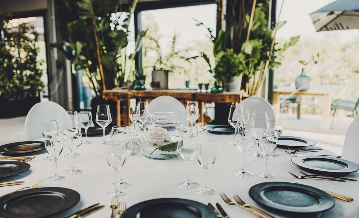 Elliot's Cafe & Mehr