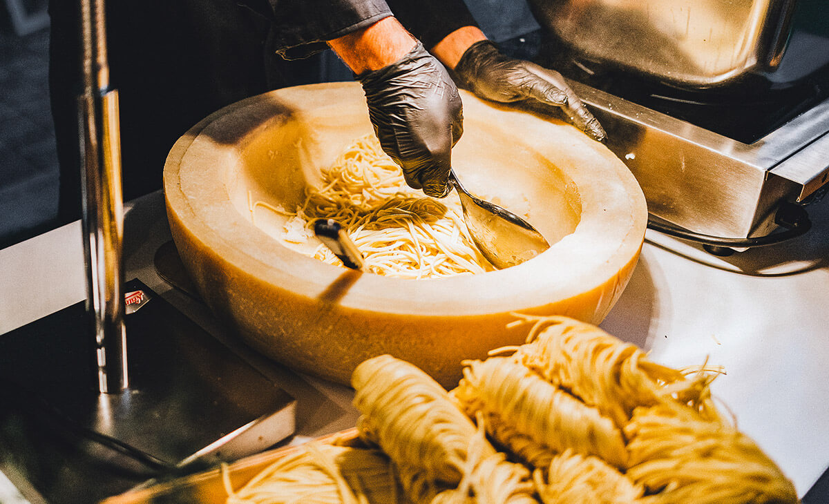 Palmeri Front Cooking